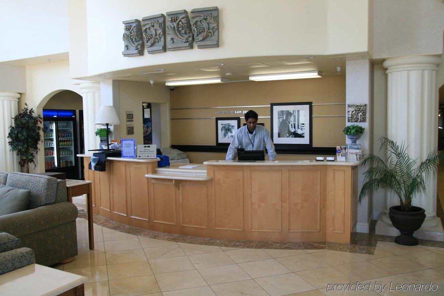 Hampton Inn & Suites San Jose Interiør billede
